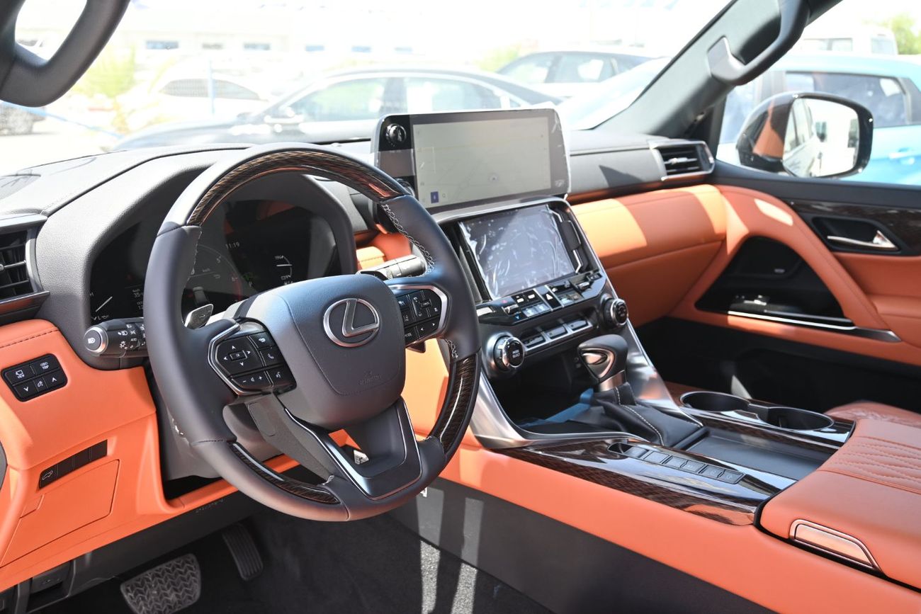 Lexus LX 600 VIP 3.5L Lexus LX600 VIP, 3.5L Twin-Turbo V6, Petrol