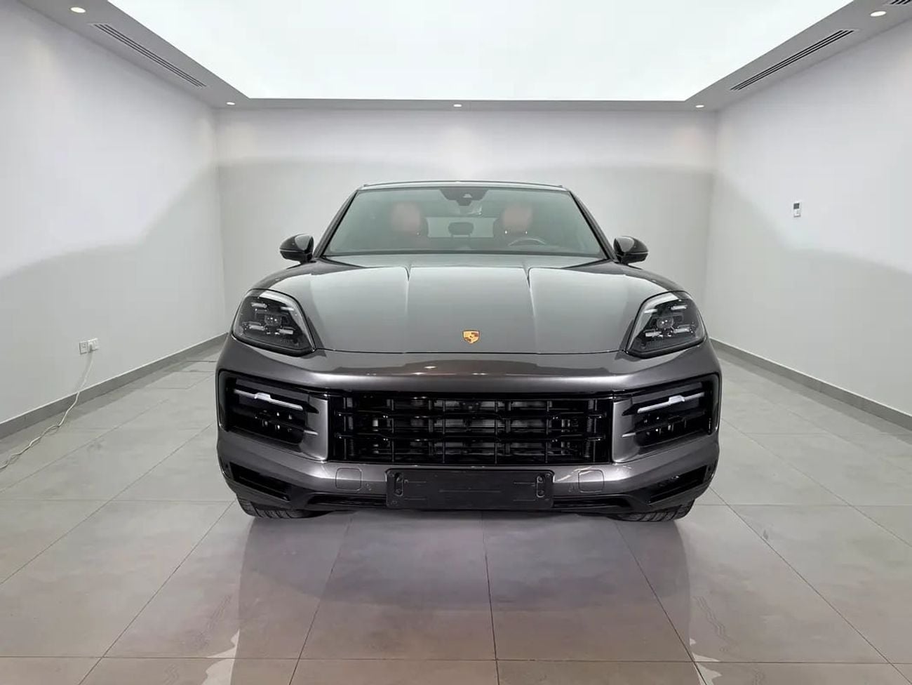 Porsche Cayenne 2024 Porsche Cayenne E-Hybrid Coupe (GCC Specs) – Grey with Red Interior
