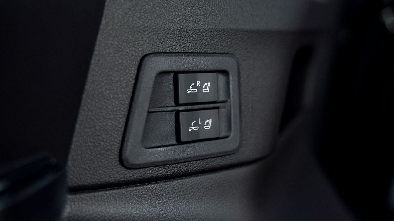 Toyota Land Cruiser VXR 3.5L