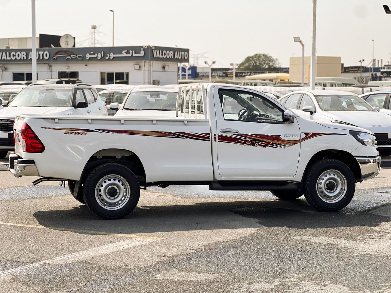 تويوتا هيلوكس EXPORT ONLY - GLS 2.7L 4WD Single Cabin (With Central Diff Lock)