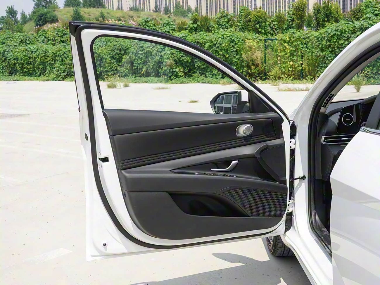 هيونداي إلانترا Hyundai Elantra 1.5L CVT GLX Elite Edition | Sunroof | For Export