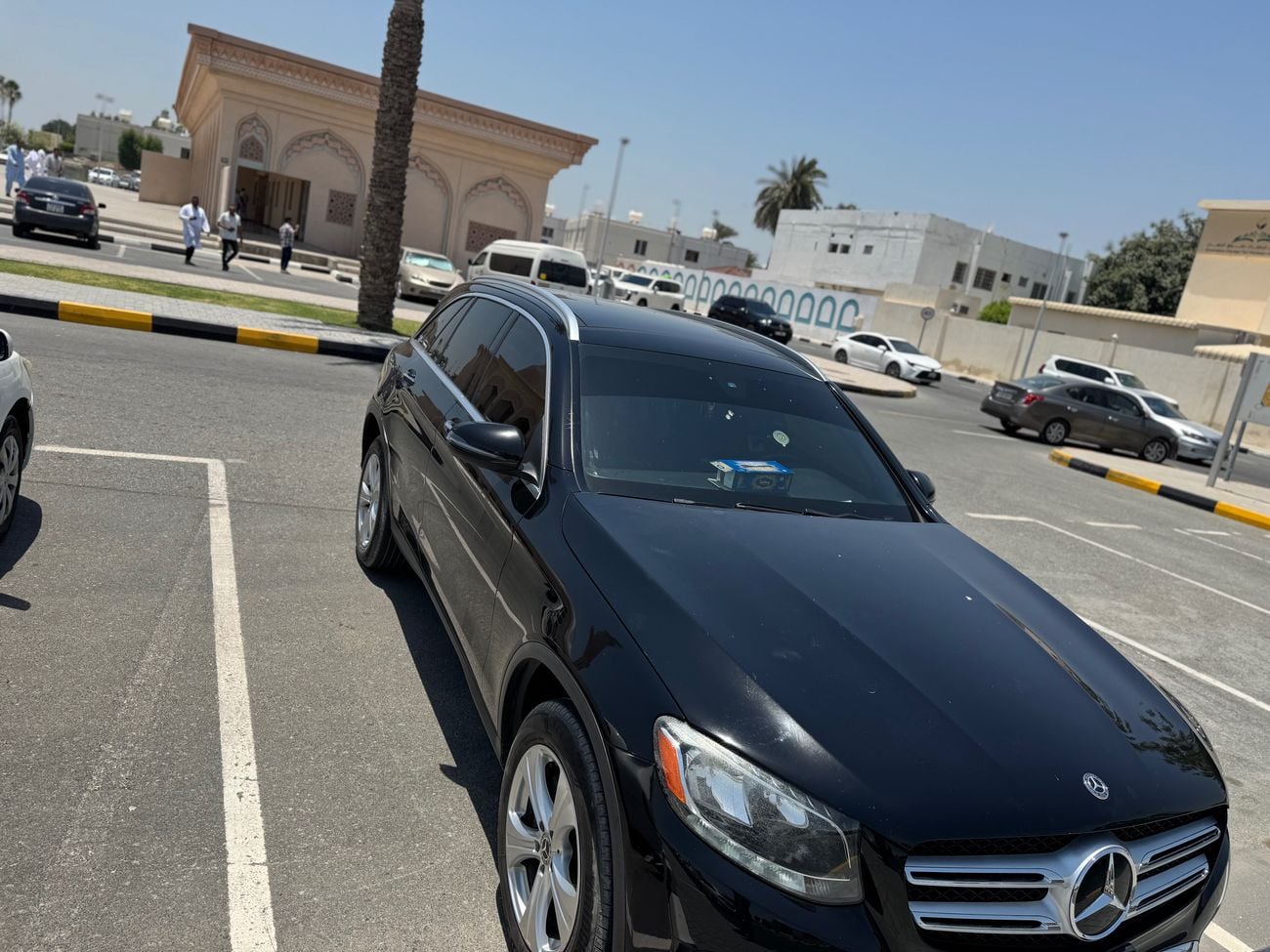 مرسيدس بنز GLC 300 AMG