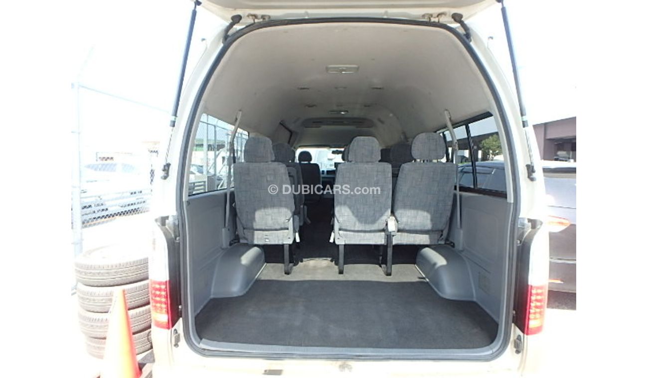 Toyota Hiace 2005
