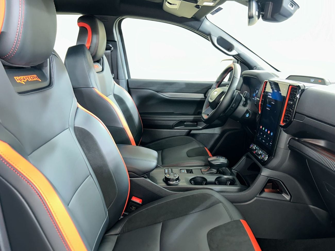 Ford Ranger RAPTOR RG-RDP6225T/AL TAYER MOTORS/ AL QOUZ SHOWROOM