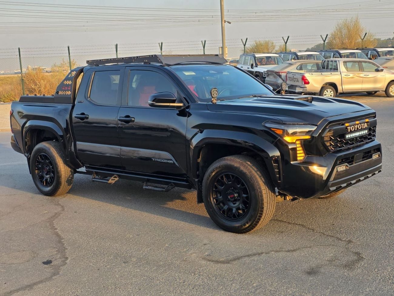 Toyota Tacoma SR5 2024 Model 2.4L normal engine ,Push button , leather seats and low mileage