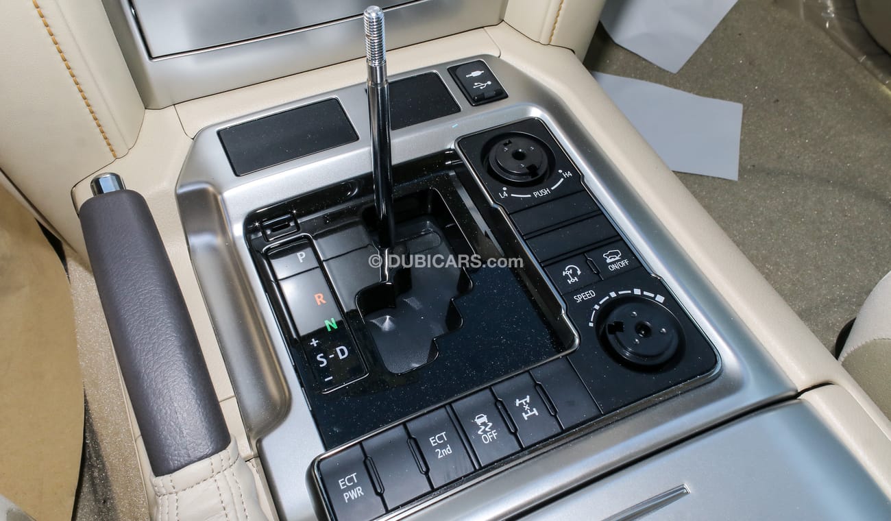 تويوتا لاند كروزر GXR V6