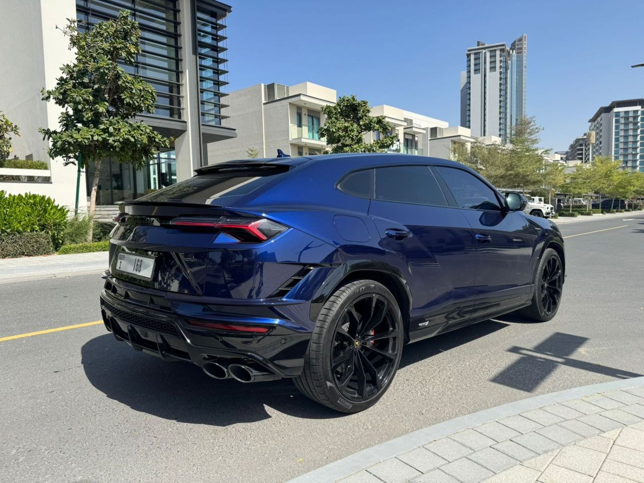 لامبورغيني اوروس STD 4.0T V8