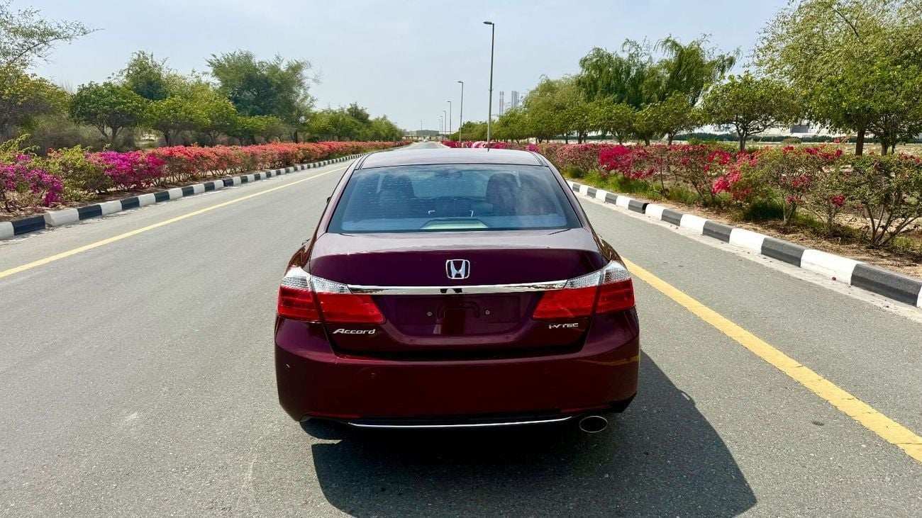 هوندا أكورد LXI 2.4L
