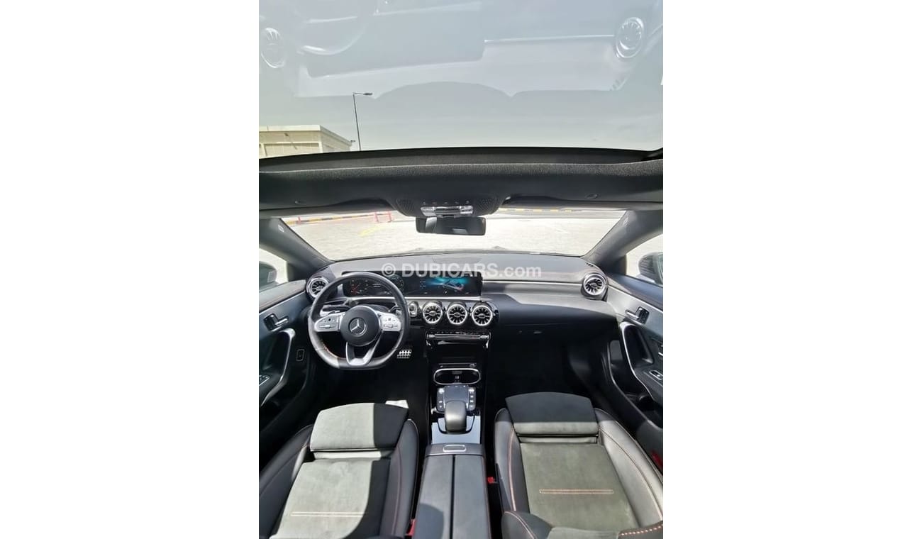 Mercedes-Benz CLA 250 Mercedes-Benz CLA250- 2022- Black