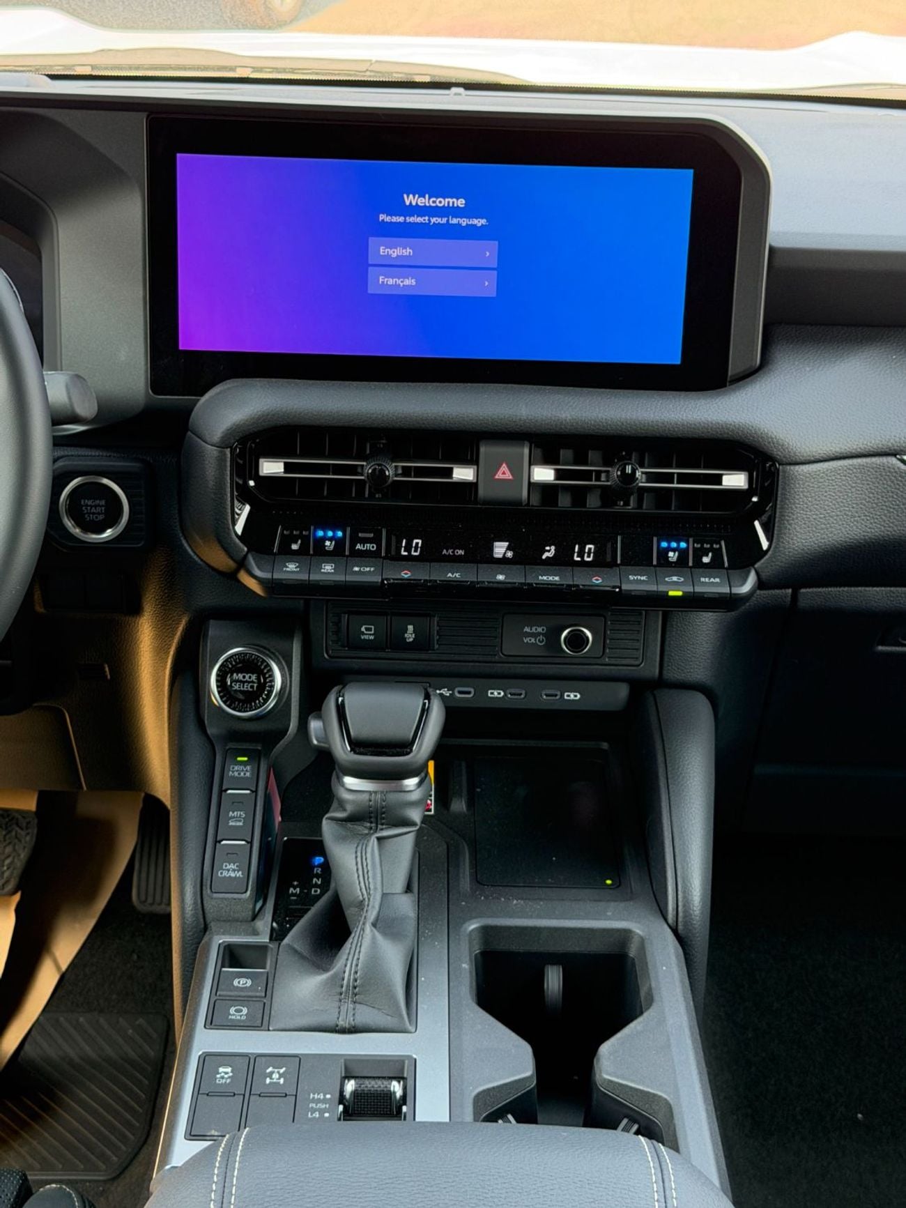 Toyota Prado VXR Diesel 7 Seater full option(Export to west africa only)