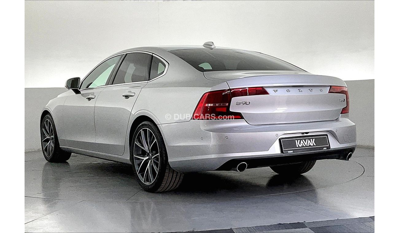 Volvo S90 Momentum