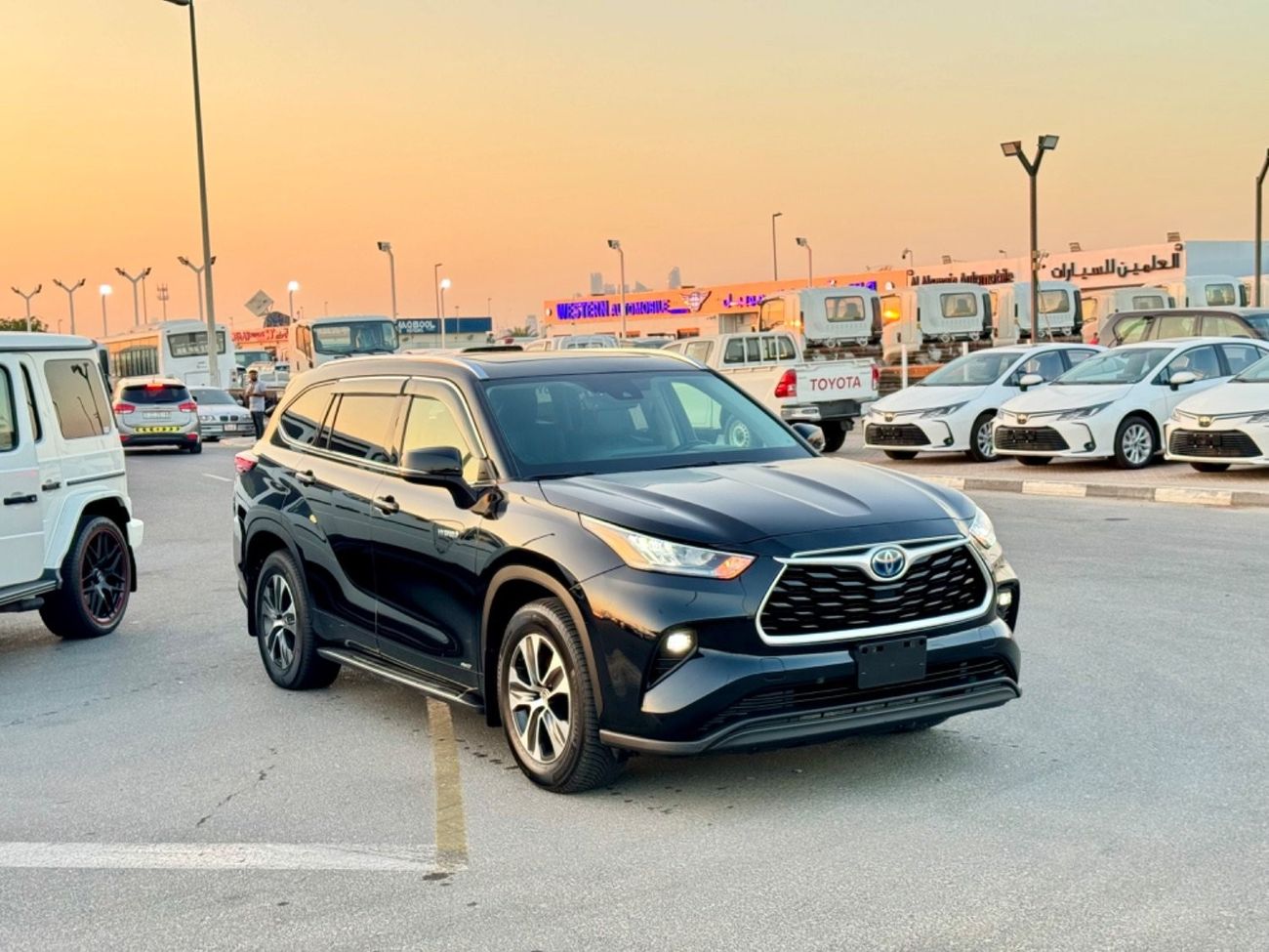 Toyota Highlander LTD HEV 2.5L 2021 LTD HYBRID ENGINE 2.5L CLEAN TITLE CANADA SPEC