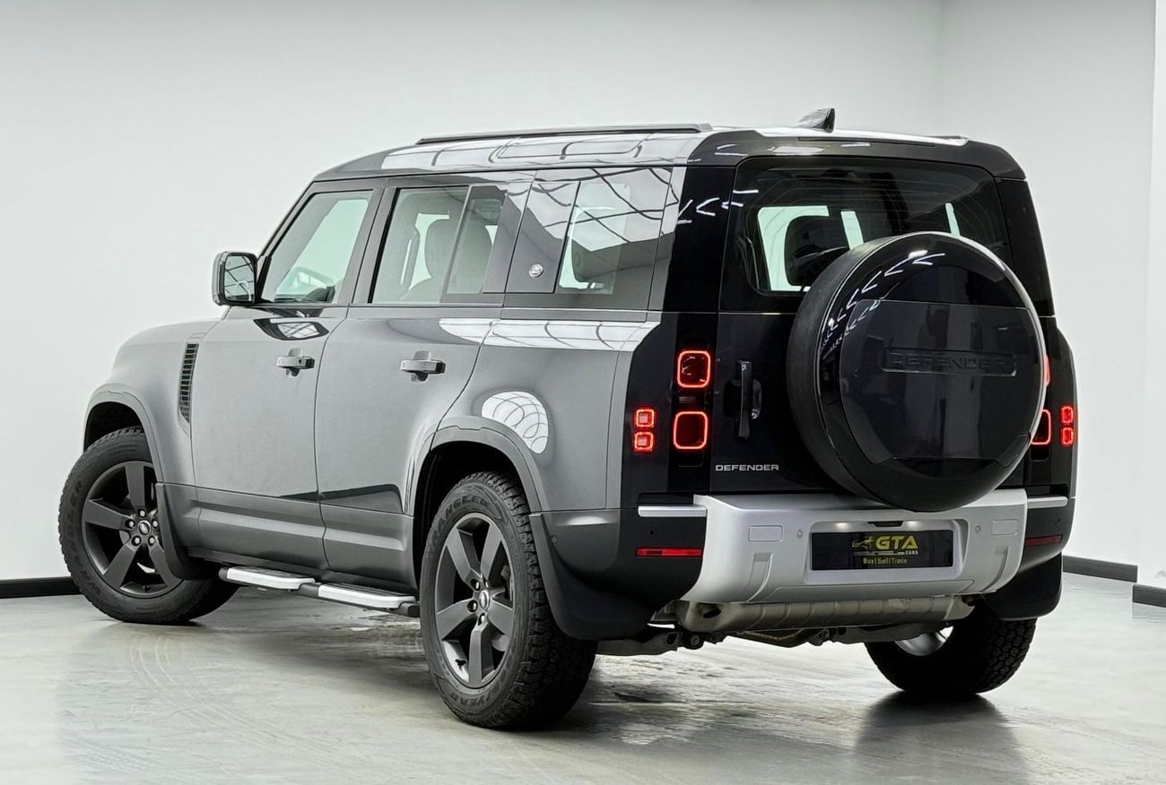 Land Rover Defender P300 110 2.0L (5 Seater) 2024 Land Rover Defender 110 SE P300, 2026 LR Warranty, 2029 LR Service Pac