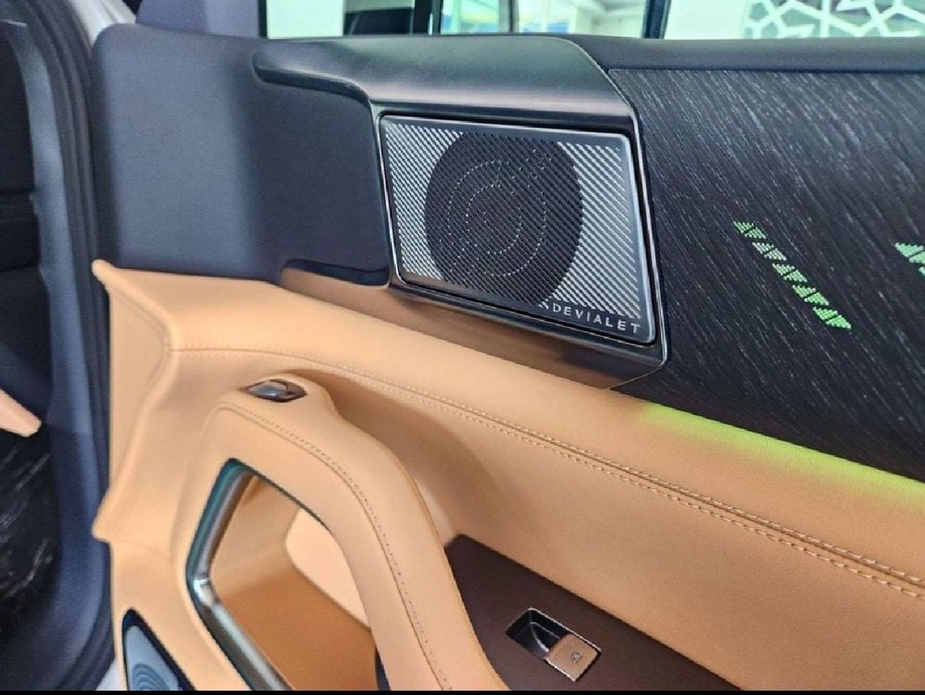 بي واي دي ليوبارد 8 Flagship warranty included