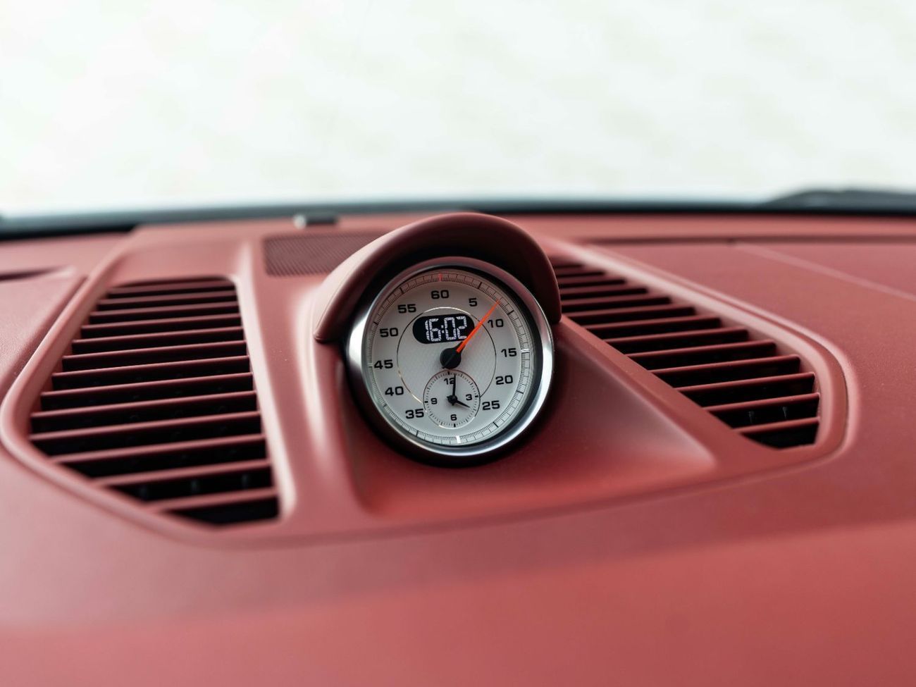 Porsche 911 Turbo S 3.8L (530 HP) Coupe