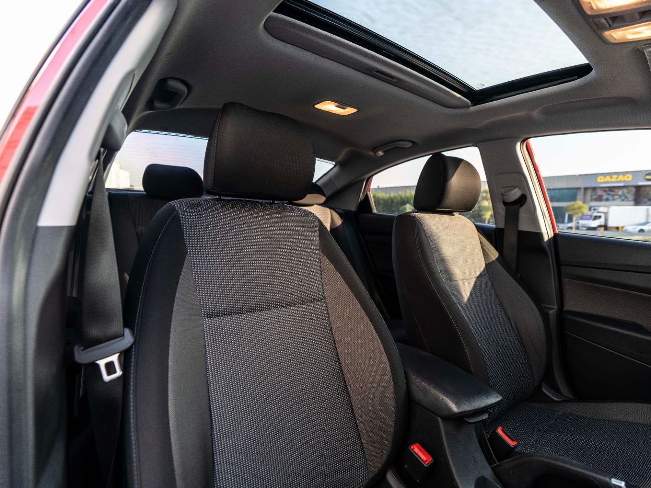 Hyundai Accent Base 1.6L (123 HP)