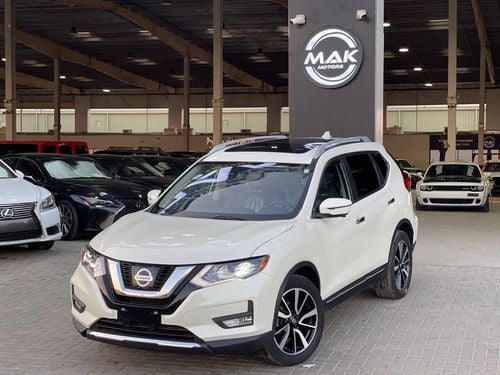 Nissan Rogue SL / AWD / 2.5 V4 / PANORAMIC SUNROOF / 360 CAMERA / RADAR / BOSE SOUND SYSTEM