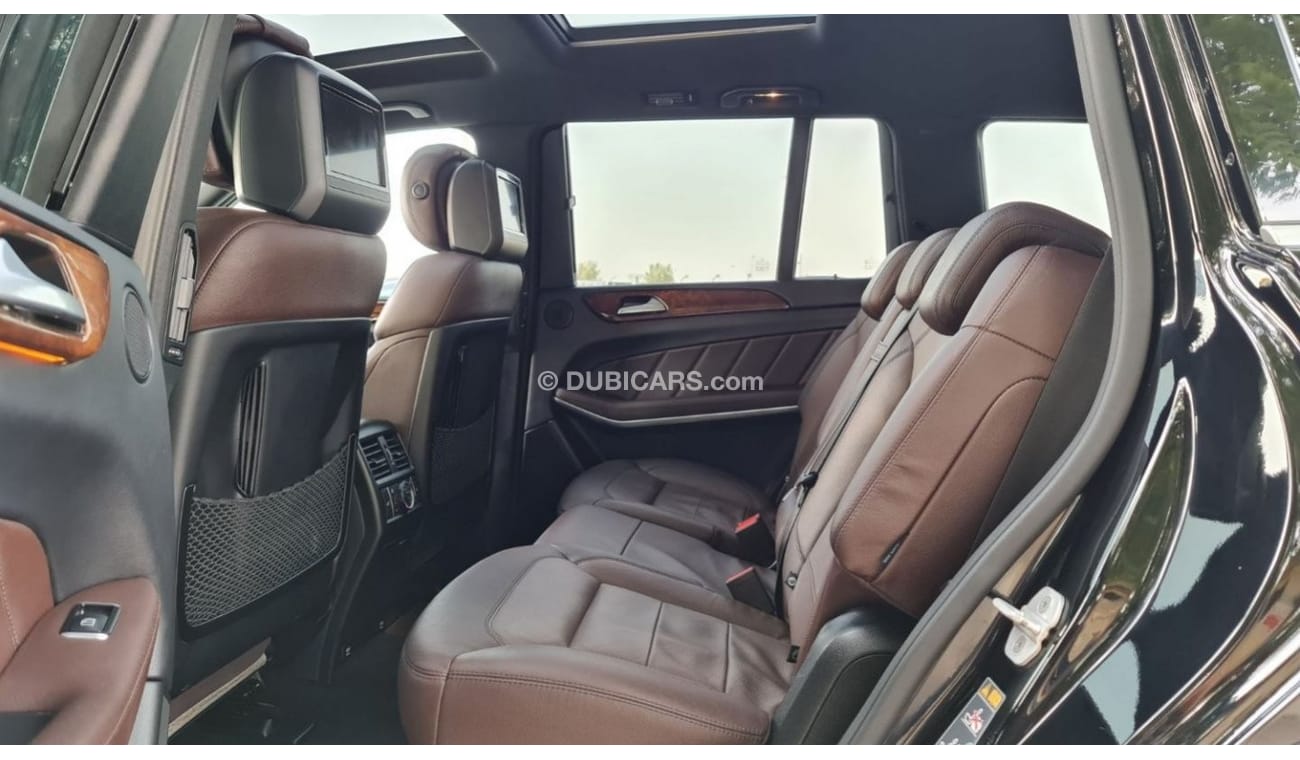 Mercedes-Benz GL 500 2015 4.7L Turbocharged V8 Partial Service History GCC Perfect Condition