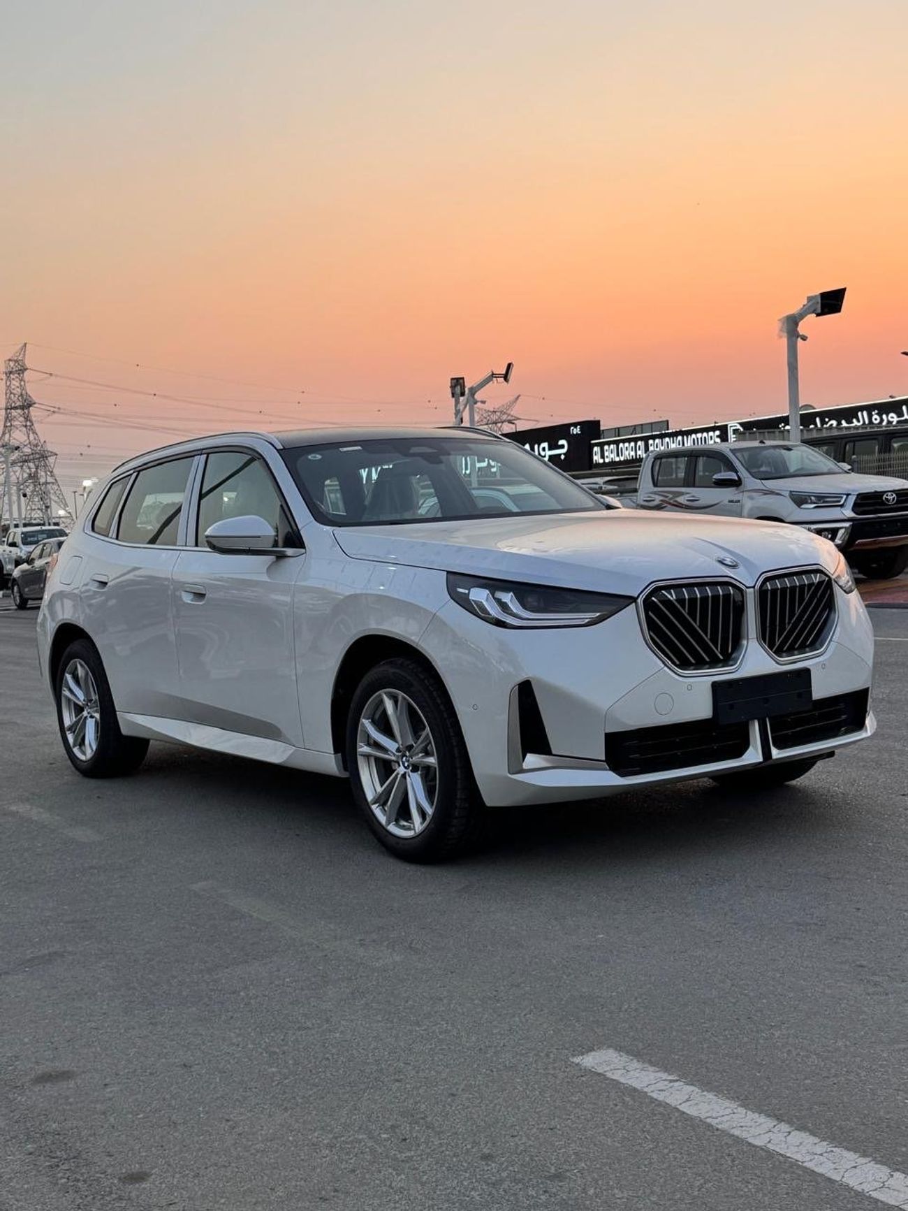 BMW X3 BMW X3 Model 2026 china spec , Rims 19 , 2.5L