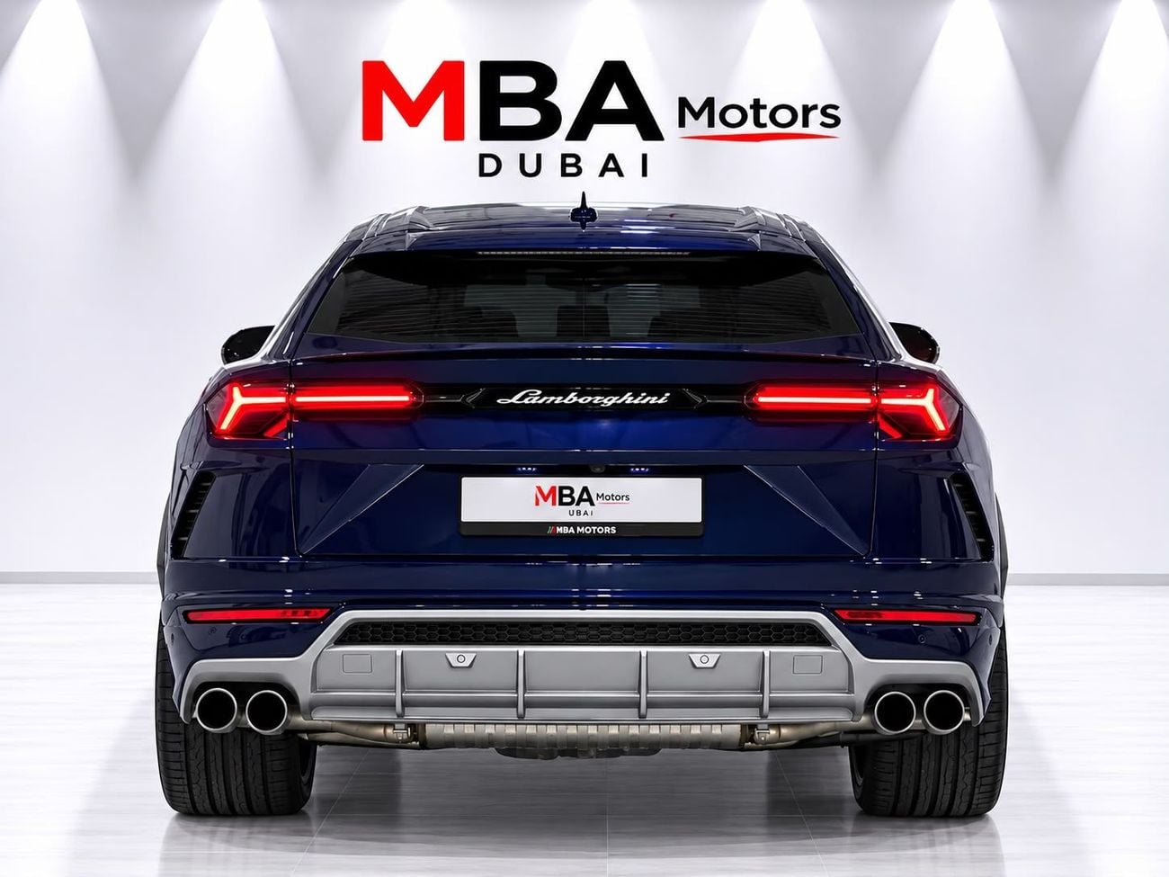 Lamborghini Urus STANDARD LOW MILAGE
