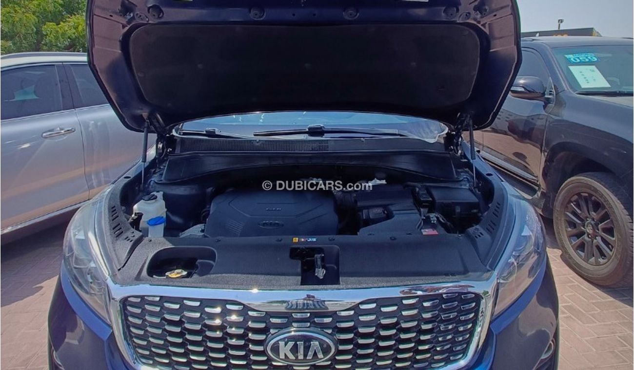 Kia Sorento EX / V6 / FULL OPTION / 1 YEAR WARANTY */ REGISTERATION / INSURANCE FREE (LOT # 68781)