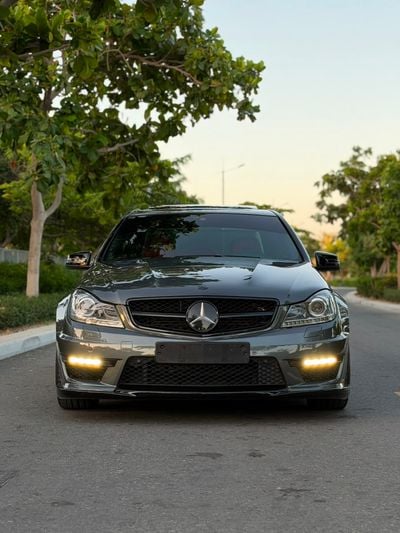 Mercedes Benz C63 AMG STD