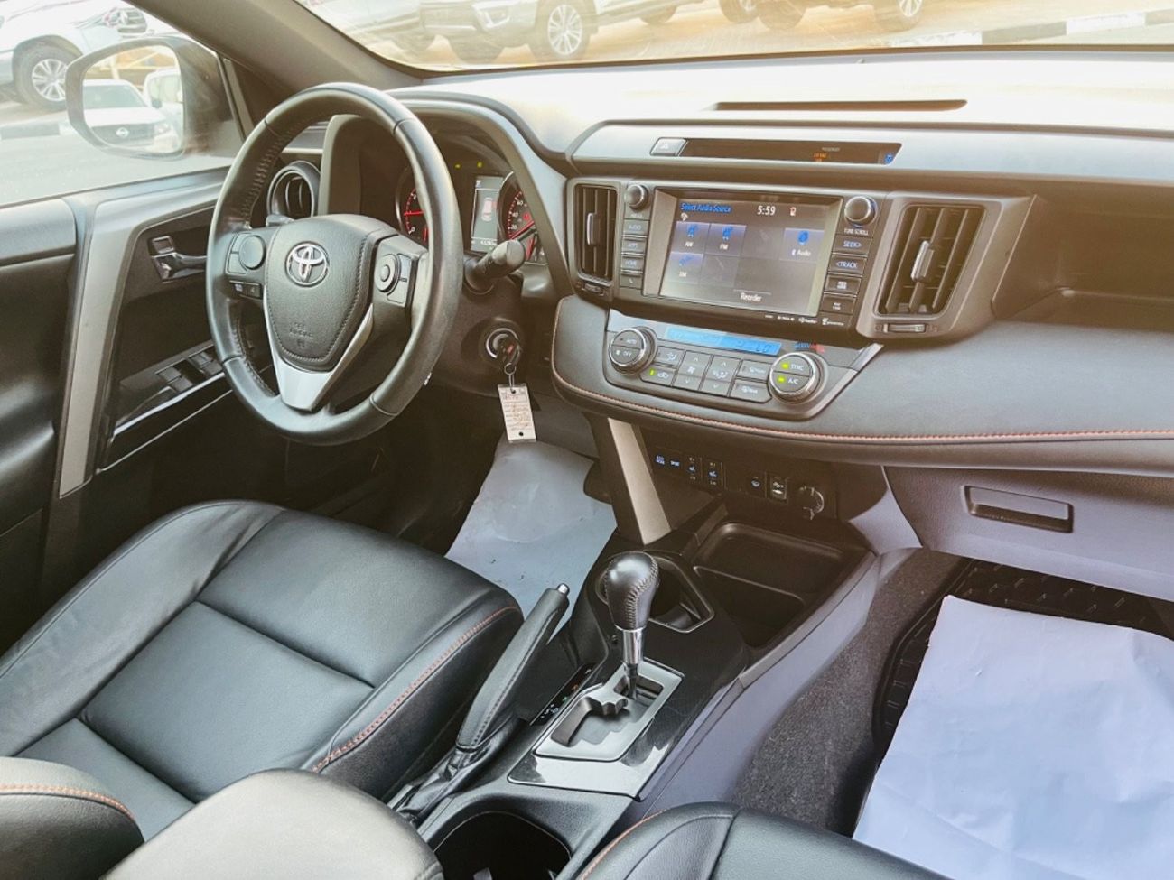 تويوتا راف ٤ 2016 RAV4 se full option