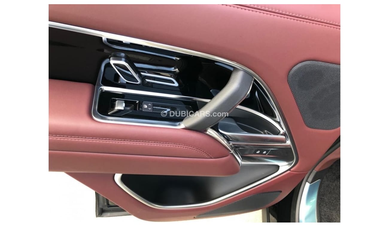 Land Rover Range Rover Range Rover HSE 4.4L AWD 530PS 2023 Model