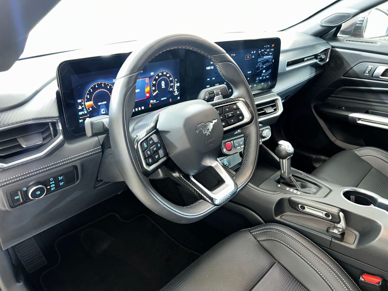 Ford Mustang GT Premium 5.0L (486 HP) Coupe A/T MCP4225 MUSTANG GT PREMIUM 401A FB 5.0L V8 AT LTHR