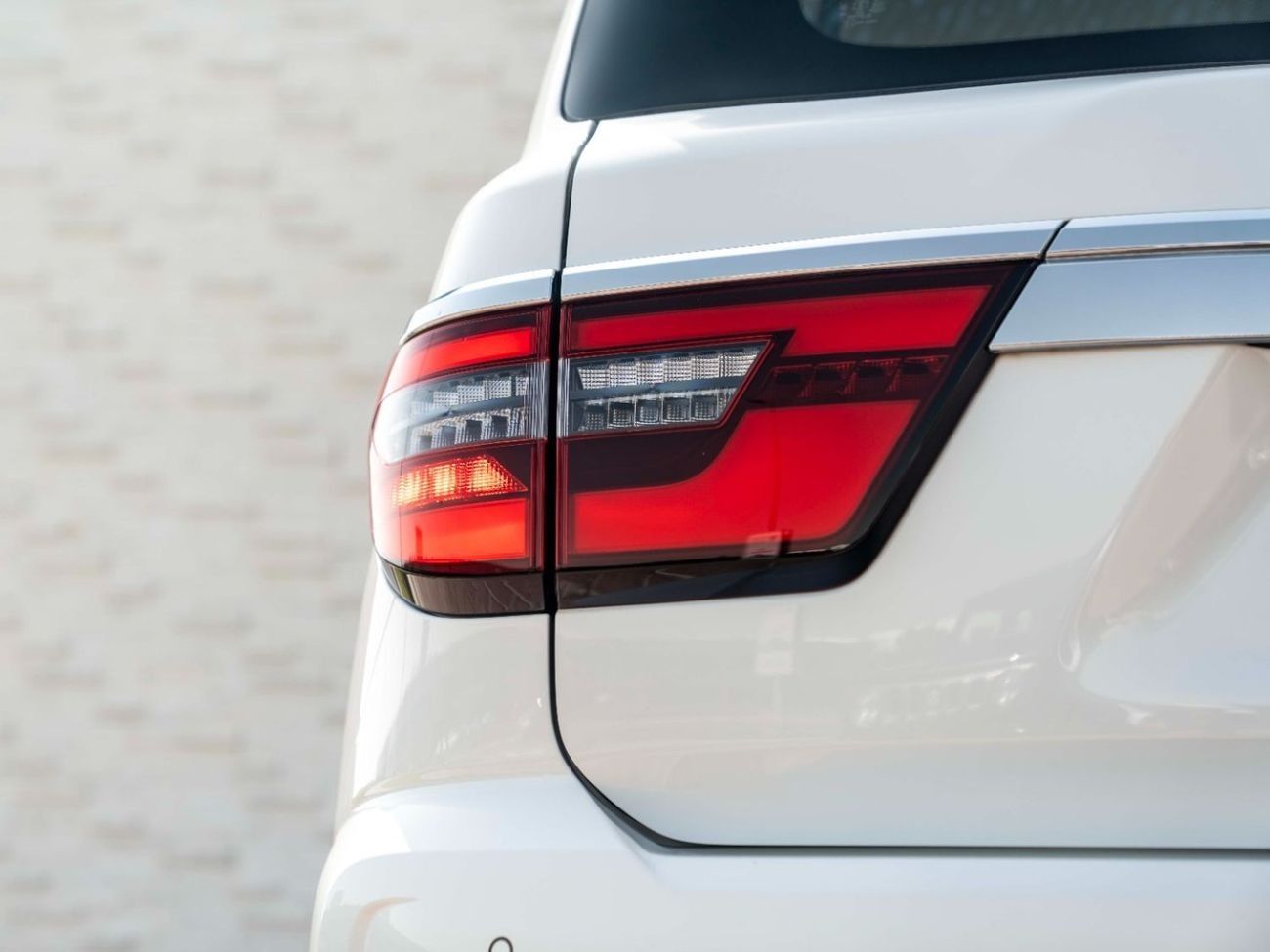 نيسان باترول LE Platinum 5.6L