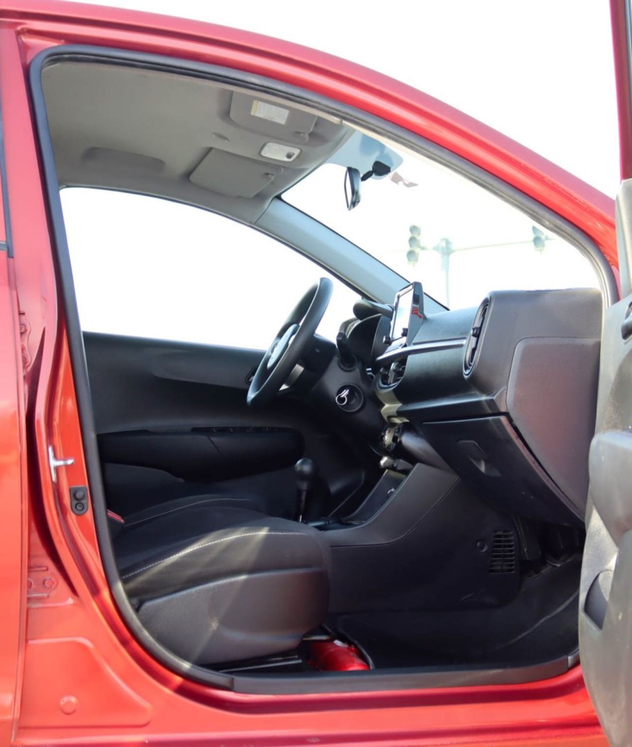 Kia Picanto 1.2L EX Kia Picanto 1.2L 2023 GCC original paint, accident-free, in excellent condition, 598 P.M