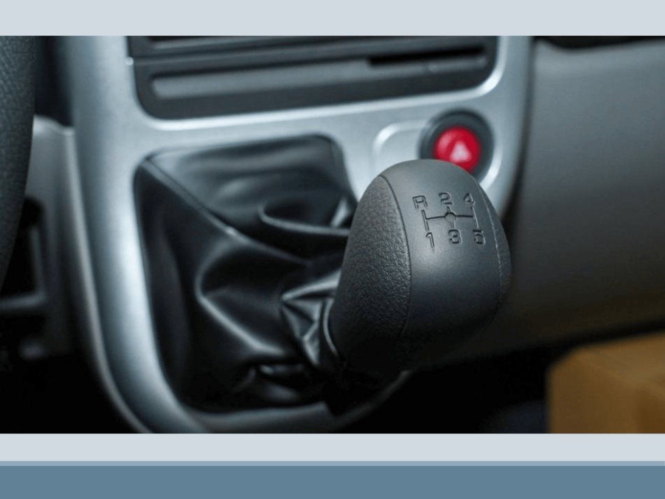 Mitsubishi Fuso Canter ECT0035 - Mitsubishi Canter Cargo Truck - 3.0L Diesel Manual 4Ton