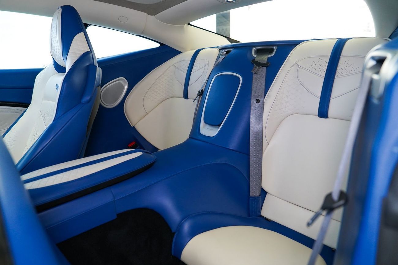 Aston Martin DBS Superleggera 5.2L