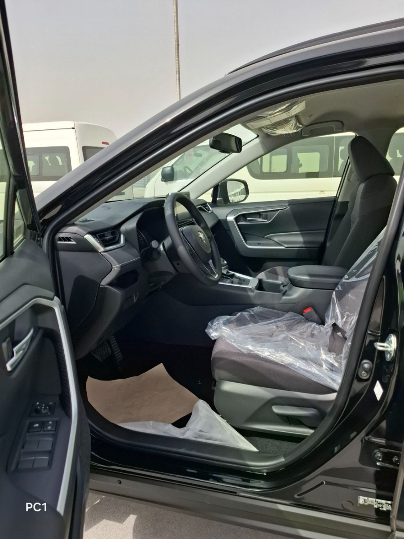 تويوتا راف ٤