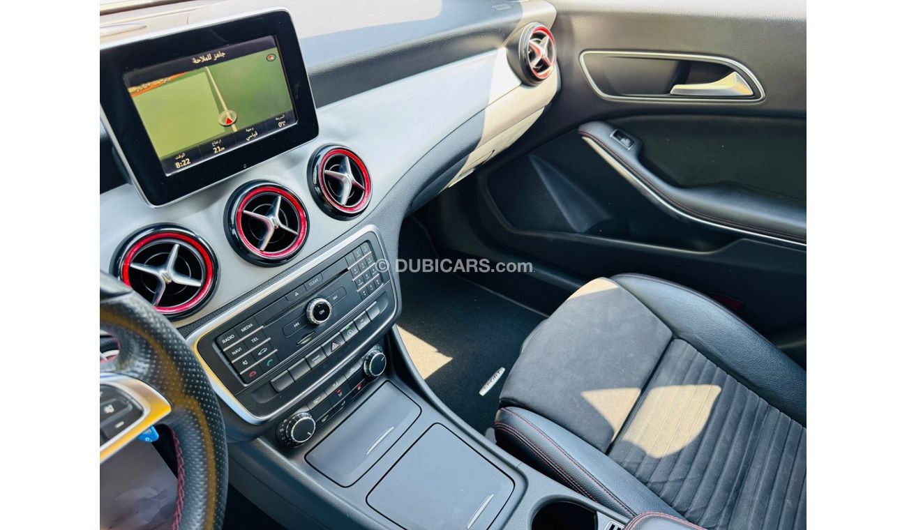 Mercedes-Benz CLA 250 Sport GCC ..One Year Warranty..Perfect Condition .. 2L .. AMG .