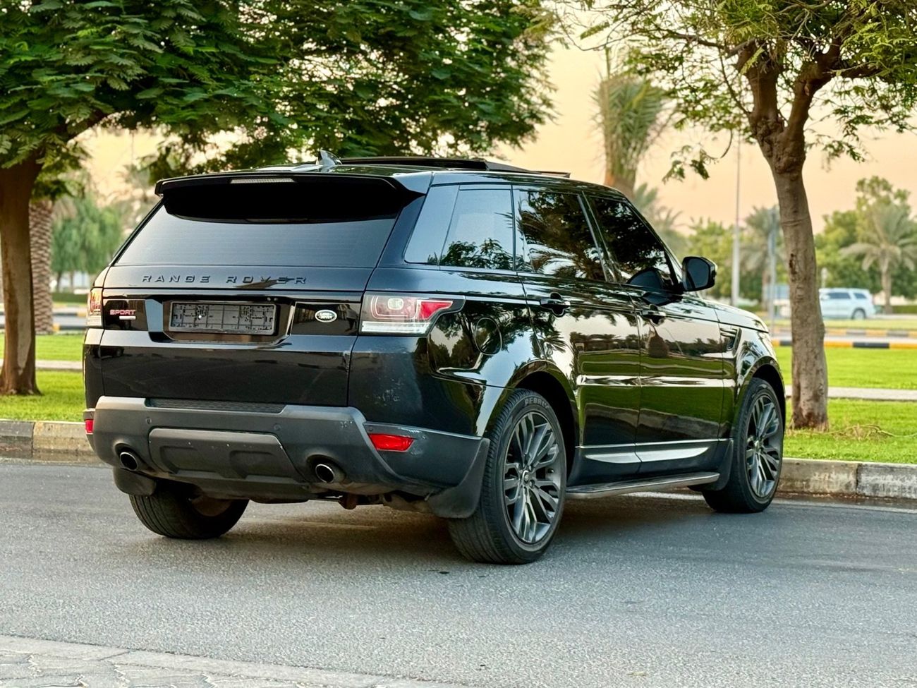 Land Rover Range Rover Sport SE 3.0L