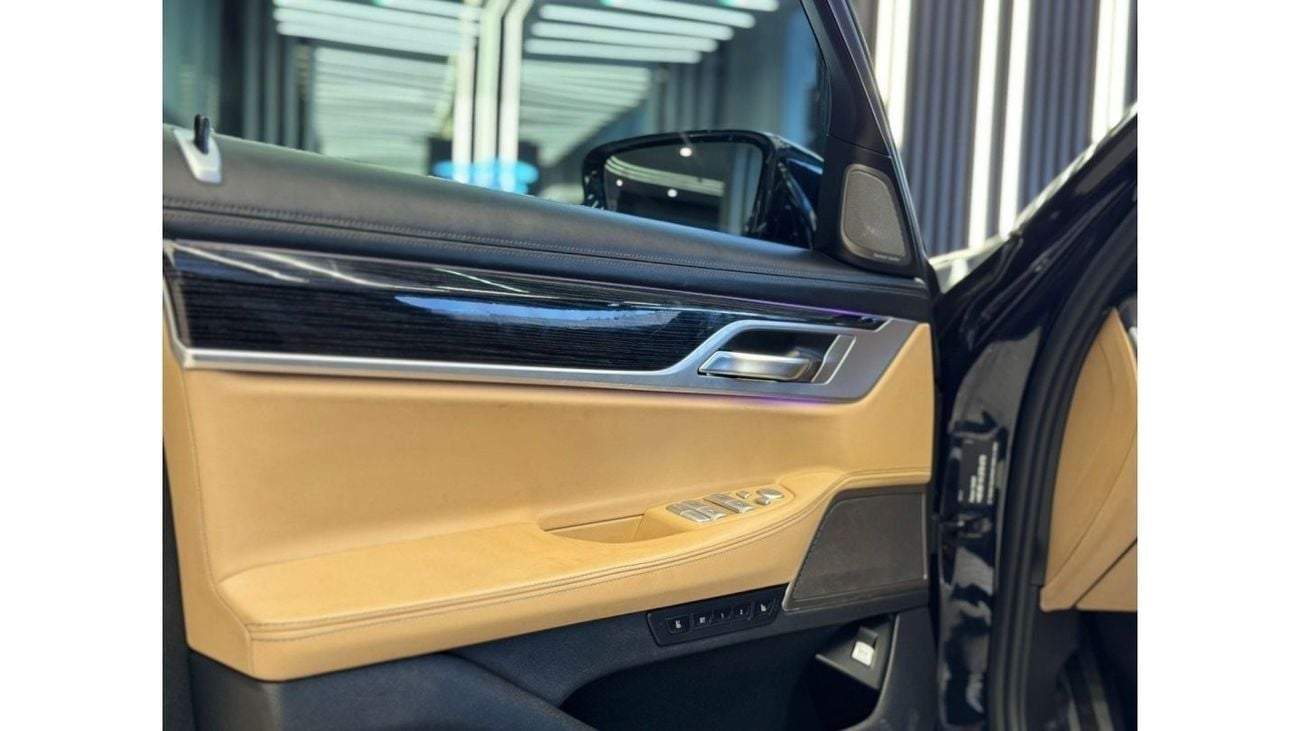 BMW 750Li xDrive BMW 750 LI MODEL 2020 KM 80000