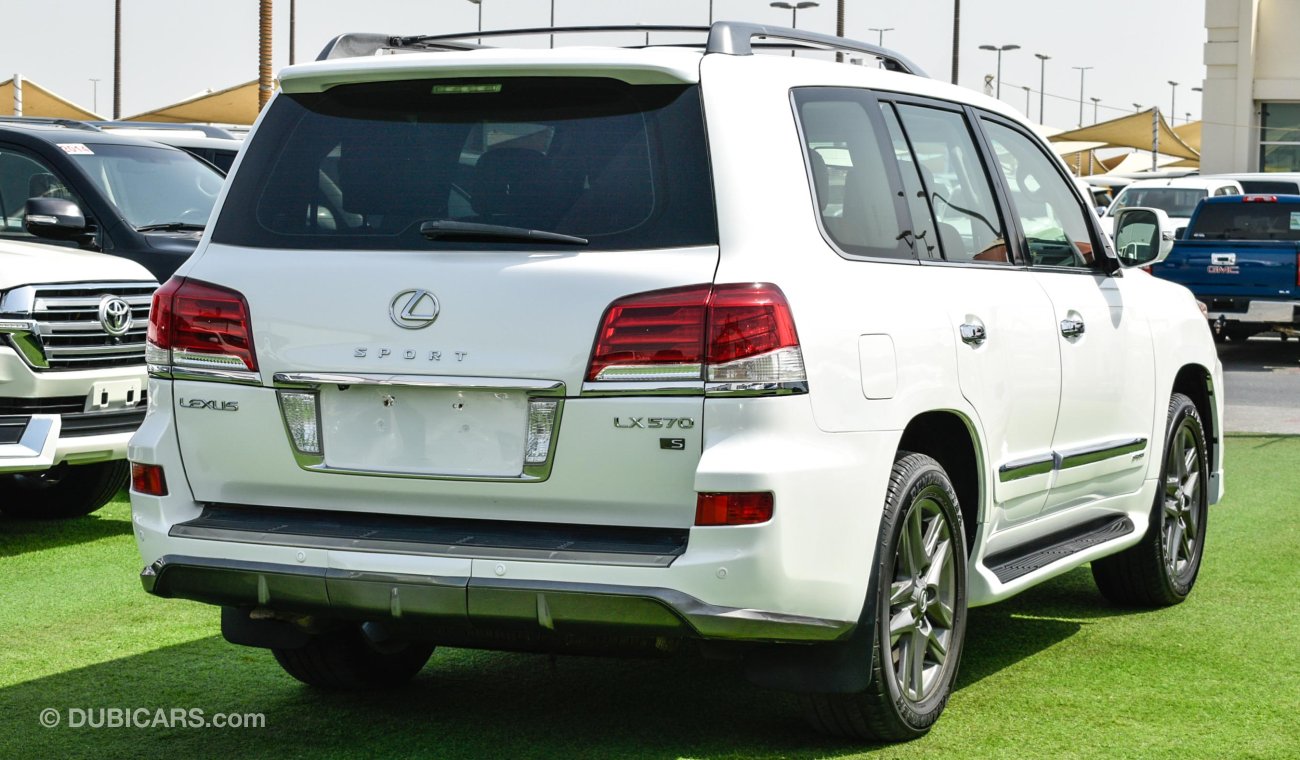 Lexus LX570 S