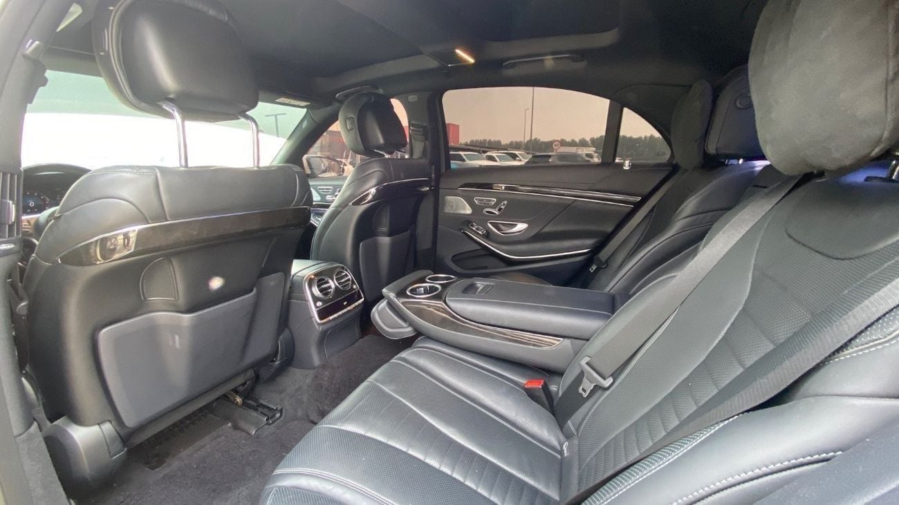 Mercedes-Benz S 560 Exclusive Edition 4.0L