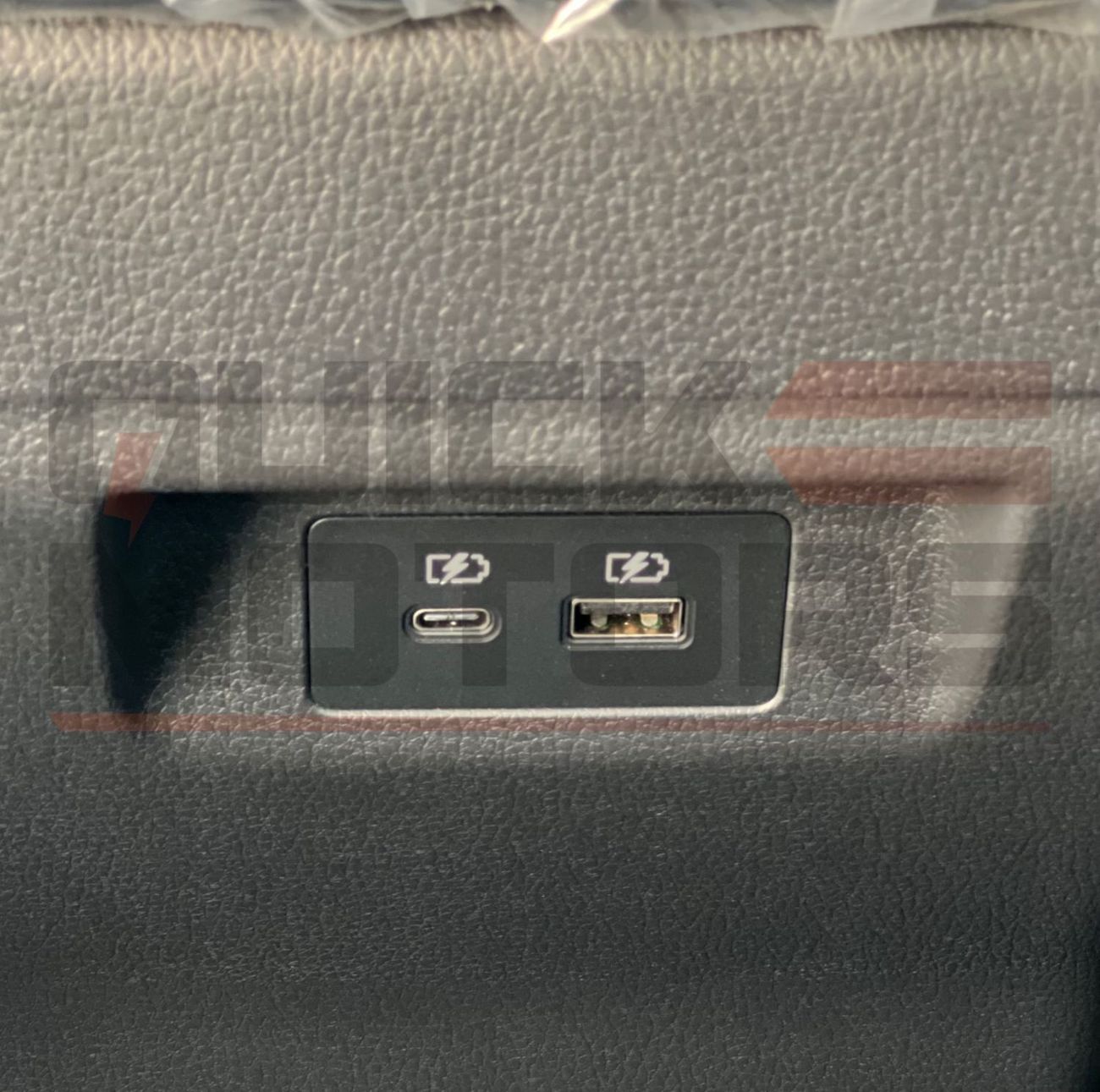 Mitsubishi Xpander Cross PREMIUM Mitsubishi xpander cross model 2027 GCC specific