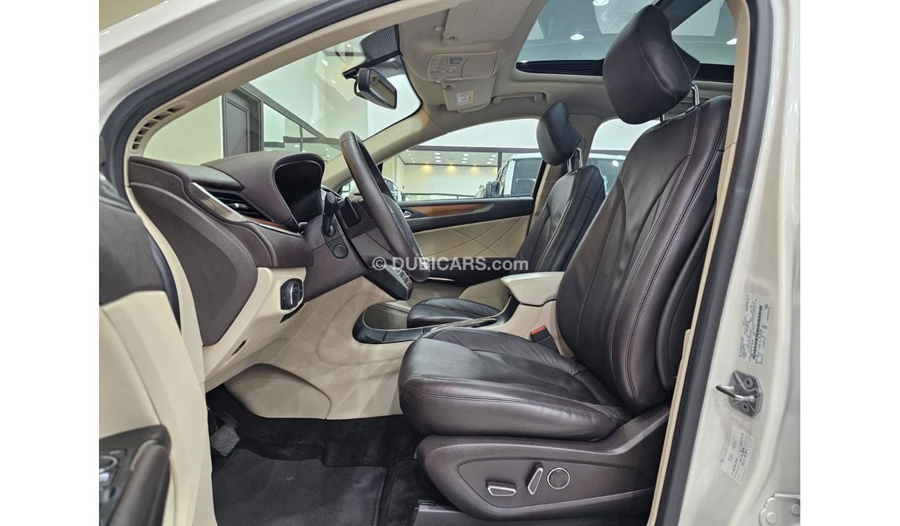 Lincoln MKC Reserve (Tech Pack) Top