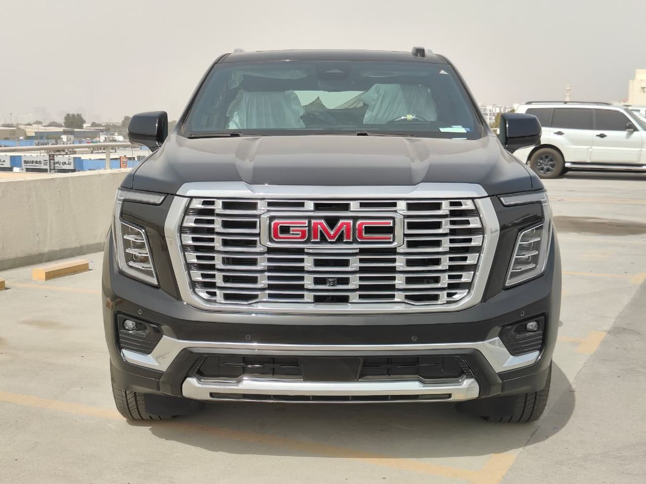 GMC Yukon XL 2025 GMC Yukon Denali XL 8-Seater 6.2L V8 Petrol A/T 4WD Export Only