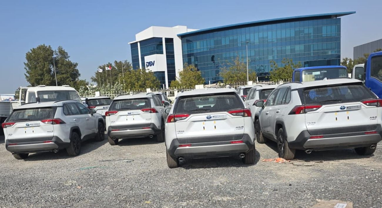 Toyota RAV4 Toyota RAV4 2.5L 4*4 HYBRID