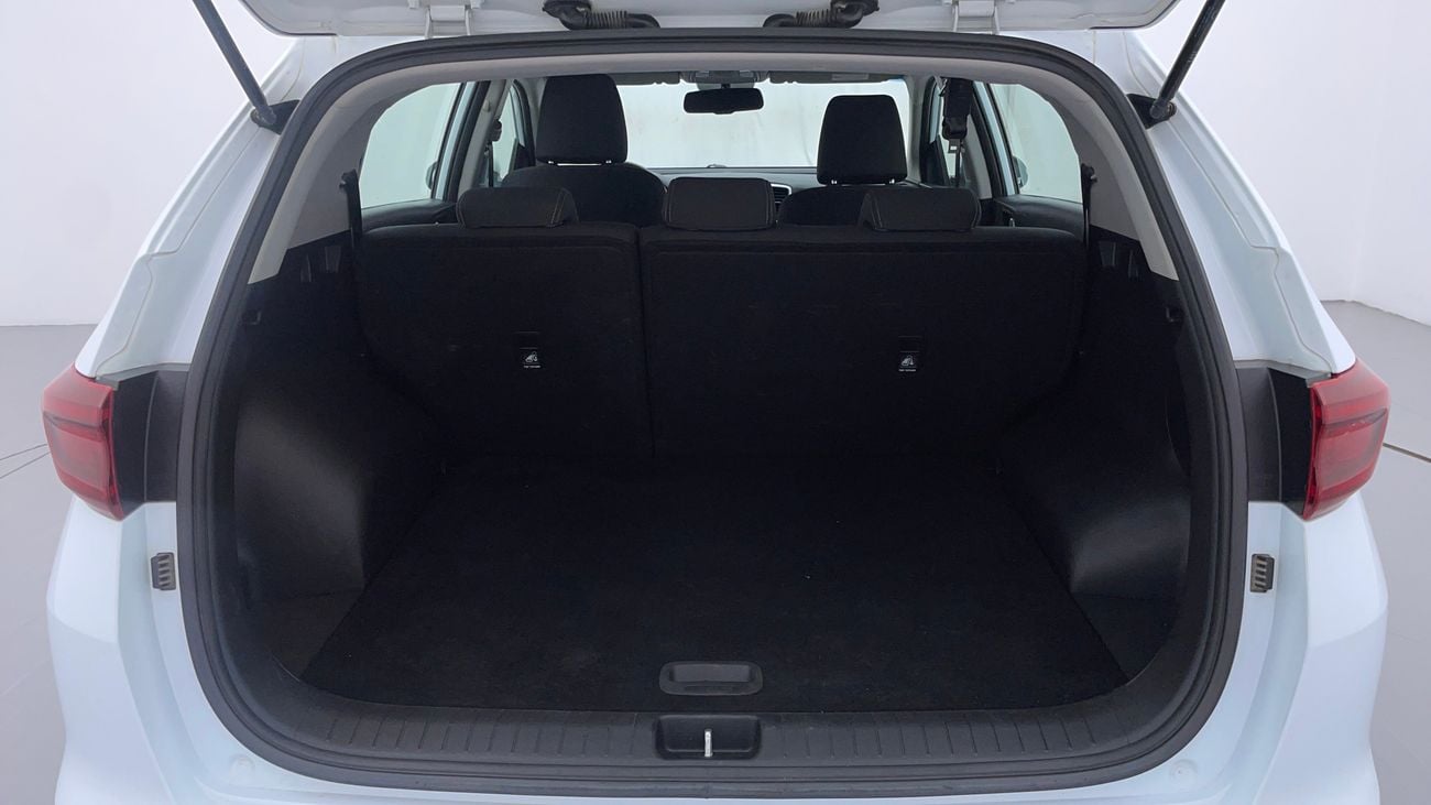 Kia Sportage LX 2.4 | Under Warranty | Inspected on 150+ parameters