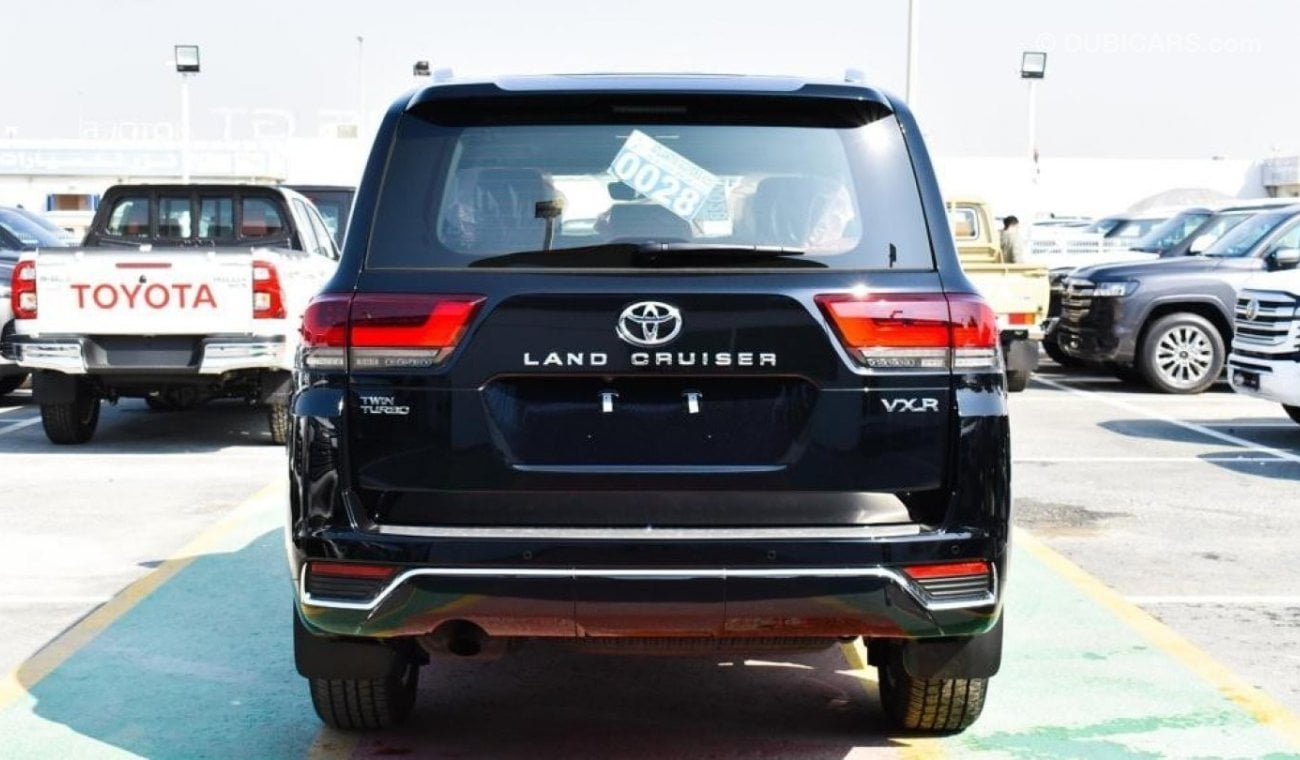 تويوتا لاند كروزر Toyota Land Cruiser VXR 3.5L Twin Turbo Model 2023