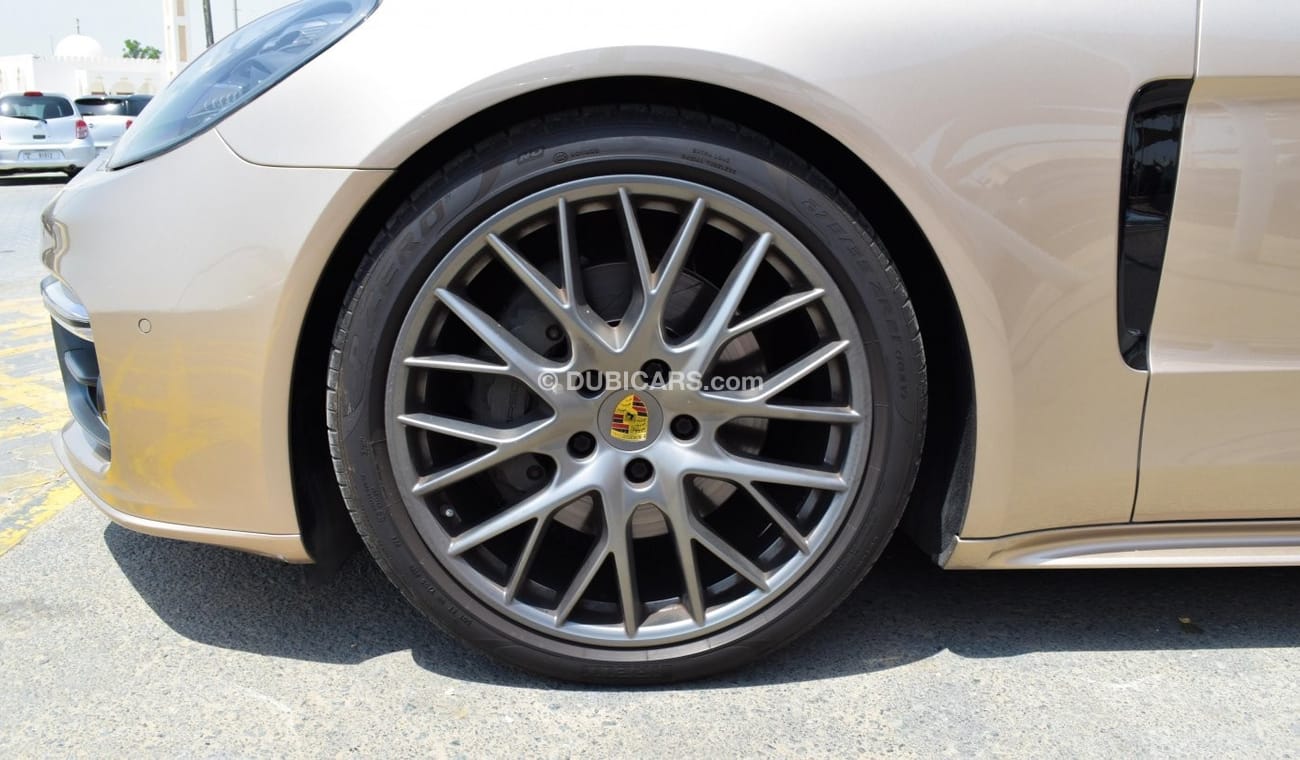 Porsche Panamera