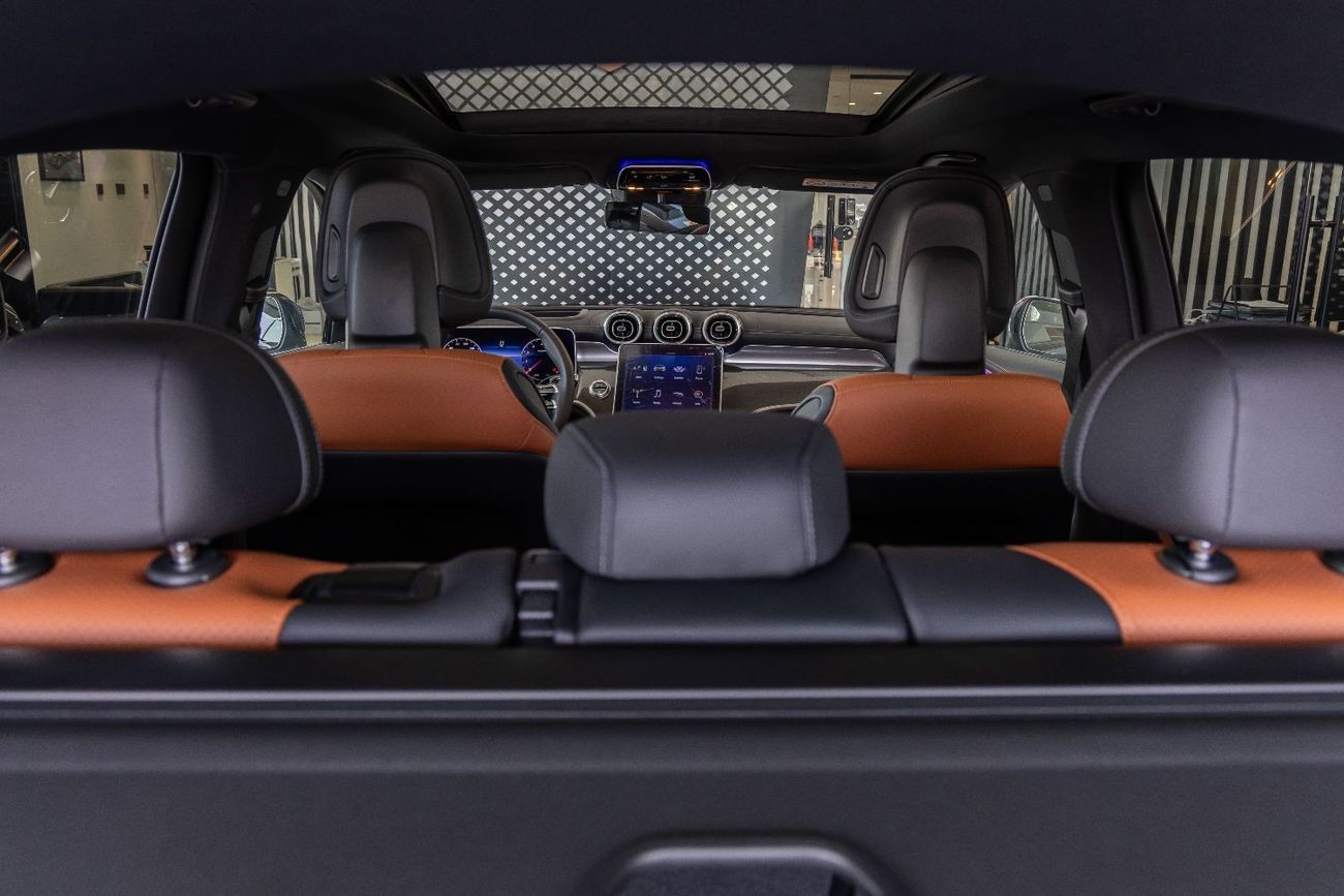 مرسيدس بنز GLC 300 Amazing Price | Mercedes-Benz GLC 300 SUV | 4Matic | HUD | 2024