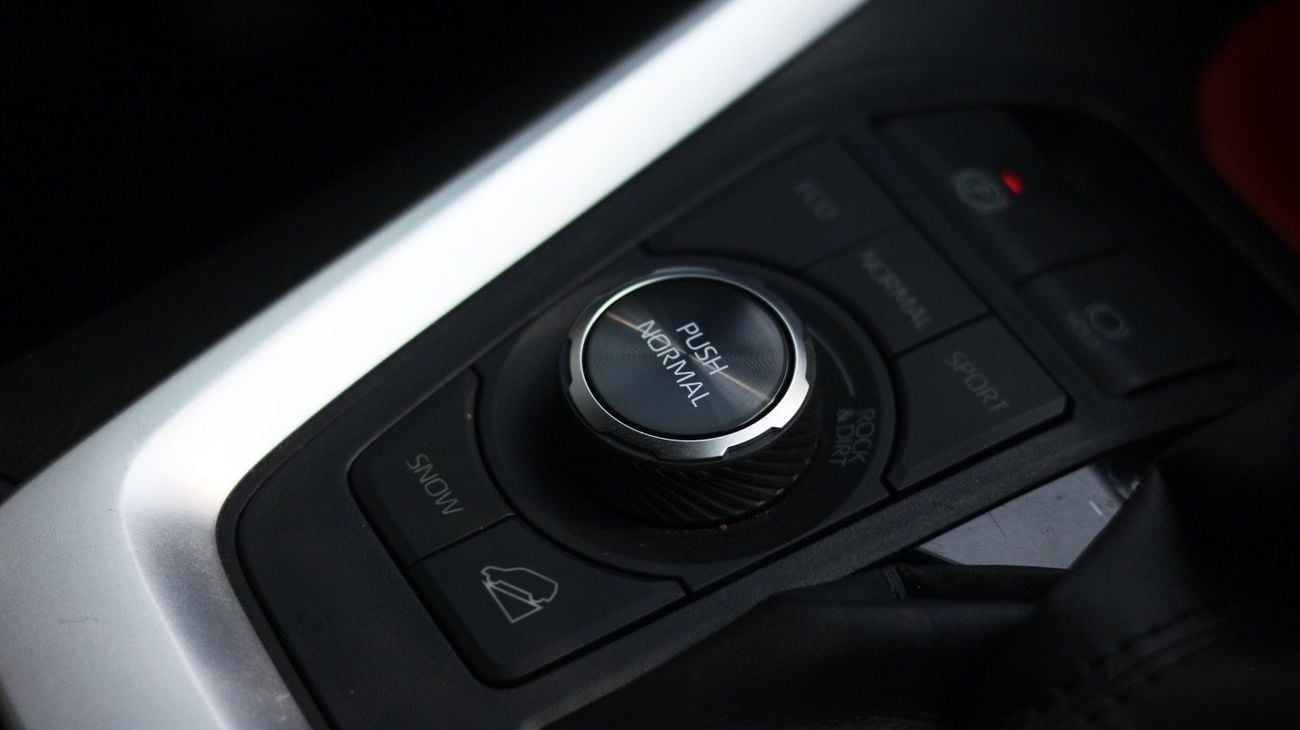 تويوتا راف ٤ VXR 2.5L