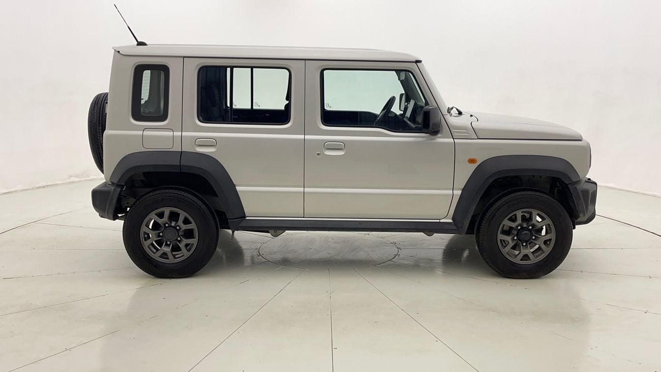 سوزوكي جيمني GLX 1.5 | بدون دفعة مقدمة | اختبار القيادة في المنزل