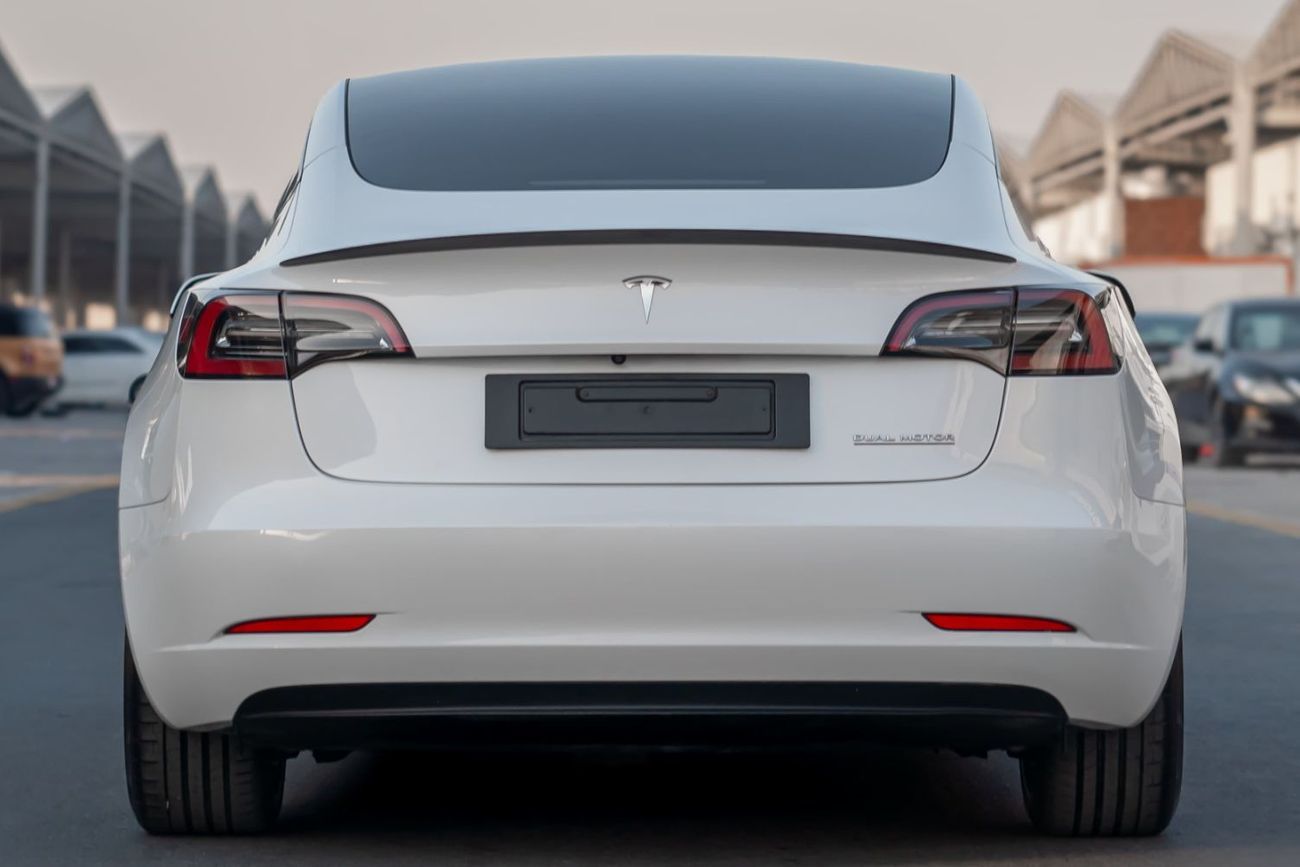 تسلا موديل 3 Performance (AWD)
